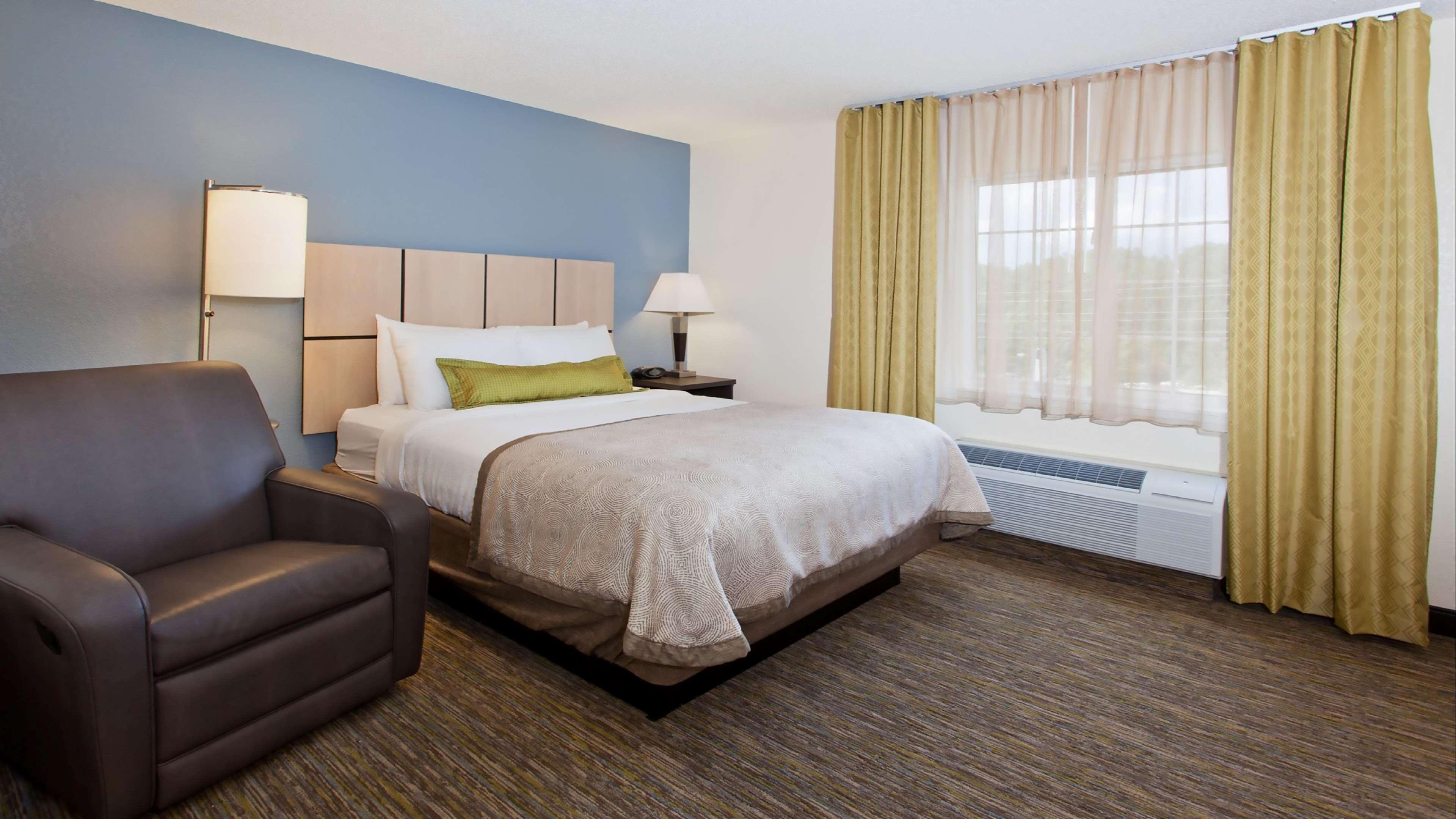 Sonesta Simply Suites San Antonio Northwest - Medical Center Bagian luar foto