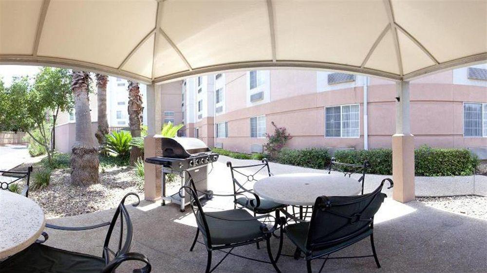 Sonesta Simply Suites San Antonio Northwest - Medical Center Bagian luar foto
